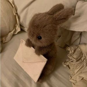 Meet your Posher, Adrienne